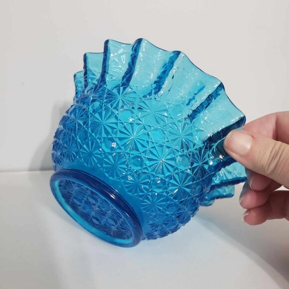 Daisy & Button blue bowl - Picture 5 of 5